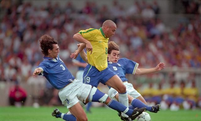 仅抱回一个 仅抱回一个