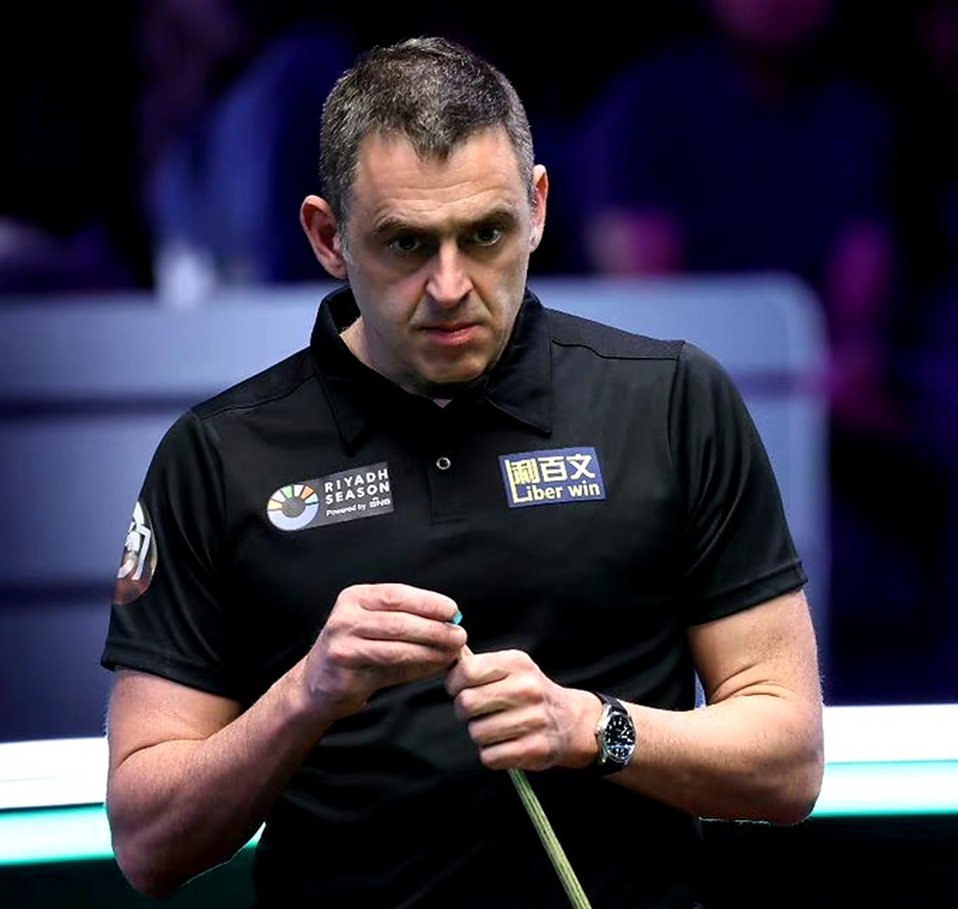 仅是球员与 仅是球员与